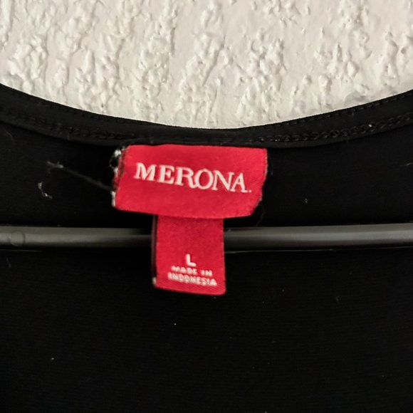 EUC - LITTLE BLACK DRESS WOMANS KNEE LENGTH STAPLE PIECE - Picture 2 of 4